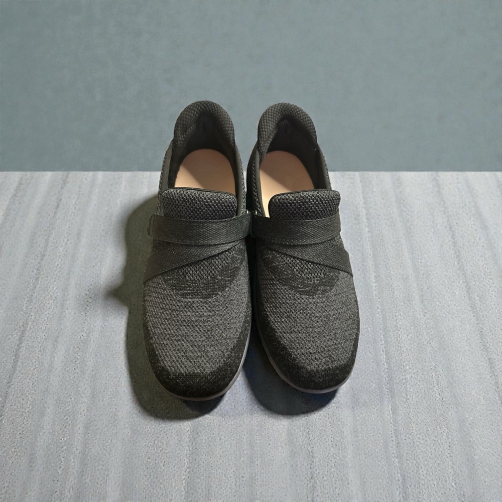 Women's Black Knit Sneakers